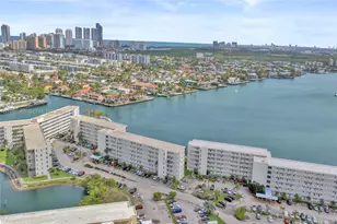 3020 Marcos Dr, Aventura, FL 33160 - Photo 40