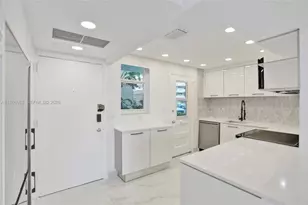 3020 Marcos Dr, Aventura, FL 33160 - Photo 10