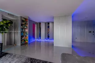 400 SE Kings Point Dr, Sunny Isles Beach, FL 33160 - Photo 8