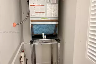 1904 SW 17th Ave, Miami, FL 33145 - Photo 16