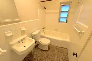 501 SE 12th Ct, Fort Lauderdale, FL 33316 - Photo 6