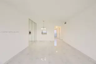 8951 Sunrise Lakes Blvd, Sunrise, FL 33322 - Photo 12