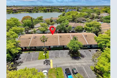 518 NE 199th Ln #3R, Miami, FL 33179 - Photo 30
