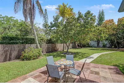 7601 SW 59th Ct, South Miami, FL 33143 - Photo 20