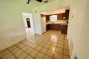 5705 SW 39th St, Miami, FL 33155 - Photo 4