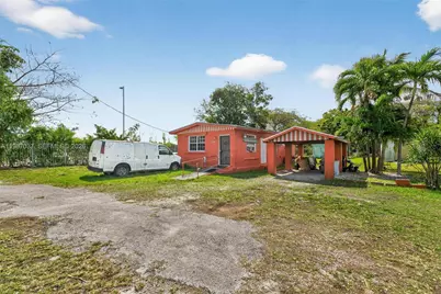 11870 SW 214th St, Miami, FL 33177 - Photo 14