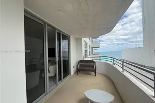 5555 Collins Ave, Miami Beach, FL 33140 - Photo 10