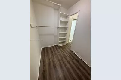 7470 Miami Lakes Dr #B208, Miami Lakes, FL 33014 - Photo 16