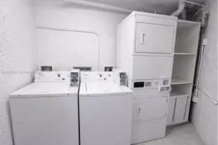 1660 NE 135th St, North Miami, FL 33181 - Photo 22