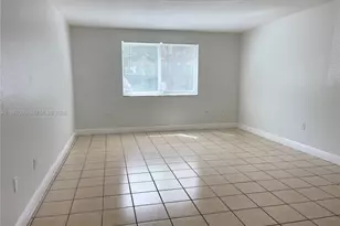 17255 SW 95th Ave, Palmetto Bay, FL 33157 - Photo 2