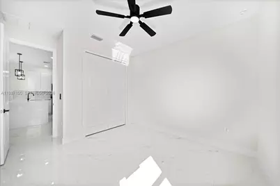 1202 NE 8th Pl, Cape Coral, FL 33909 - Photo 12