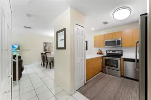 6755 NW 182nd St, Hialeah, FL 33015 - Photo 16