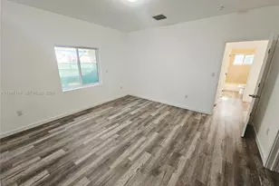127 NE 184th Terrace, Miami, FL 33179 - Photo 16
