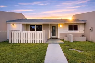 20704 SW 103rd Pl, Cutler Bay, FL 33189 - Photo 1