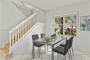 2327 NW 187th Ave, Pembroke Pines, FL 33029 - Photo 22