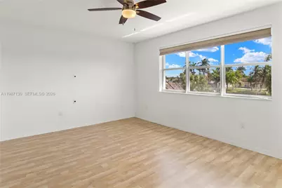 2327 NW 187th Ave, Pembroke Pines, FL 33029 - Photo 30