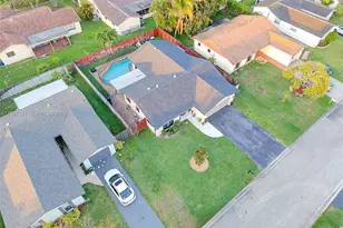 9841 NW 24th St, Coral Springs, FL 33065 - Photo 32