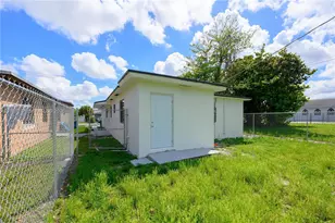 2373 NW 61st St, Miami, FL 33142 - Photo 30