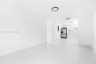 2373 NW 61st St, Miami, FL 33142 - Photo 16