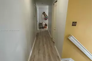 18164 SW 149th Pl, Miami, FL 33187 - Photo 12