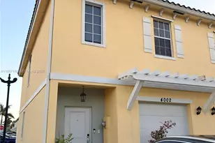 4002 NW 11 Dr, Lauderhill, FL 33313 - Photo 2