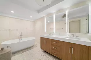 5600 Collins Ave, Miami Beach, FL 33140 - Photo 8