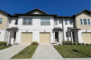 1613 Pelican Dr, Davenport, FL 33896 - Photo 2