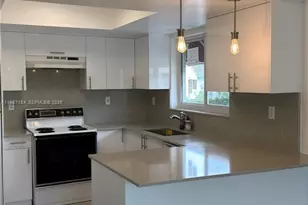 11163 NW 7th St, Miami, FL 33172 - Photo 1