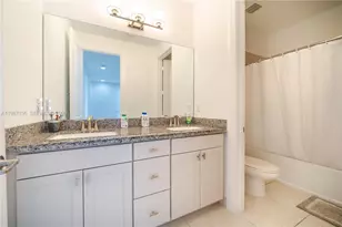 11674 SW 13th Ln, Pembroke Pines, FL 33025 - Photo 20