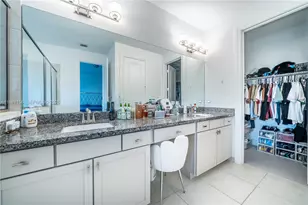 11674 SW 13th Ln, Pembroke Pines, FL 33025 - Photo 22