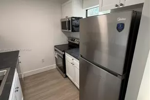 8261 SW 128th St, Pinecrest, FL 33156 - Photo 6