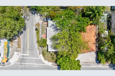 2 NE 45th St, Miami, FL 33137 - Photo 6