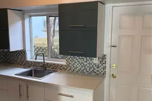 2 NE 45th St, Miami, FL 33137 - Photo 20