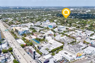 2 NE 45th St, Miami, FL 33137 - Photo 30