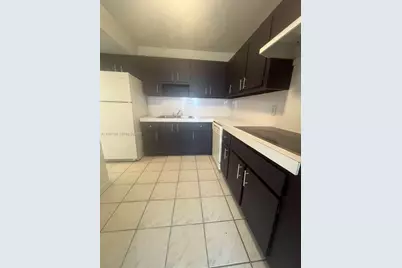 2025 NE 164th St #619, North Miami Beach, FL 33162 - Photo 1