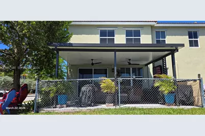 2370 SE 15th St, Homestead, FL 33035 - Photo 4
