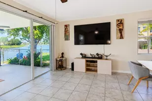 2370 SE 15th St, Homestead, FL 33035 - Photo 6