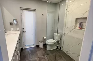 5510 Bayview Dr, Fort Lauderdale, FL 33308 - Photo 54