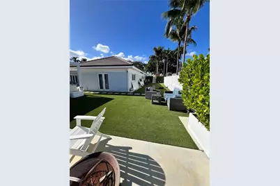 5510 Bayview Dr, Fort Lauderdale, FL 33308 - Photo 10