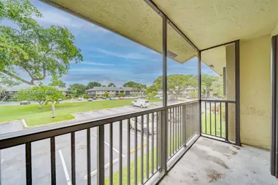677 Trace Cir #211, Deerfield Beach, FL 33441 - Photo 30