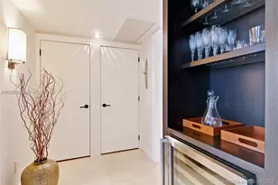 6801 Collins Ave, Miami Beach, FL 33141 - Photo 20