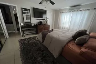 2040 NE 183rd St, North Miami Beach, FL 33179 - Photo 18