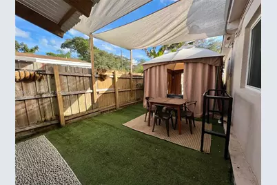 2040 NE 183rd St, North Miami Beach, FL 33179 - Photo 6