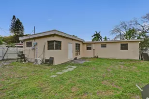 3500 SW 37th St, West Park, FL 33023 - Photo 16