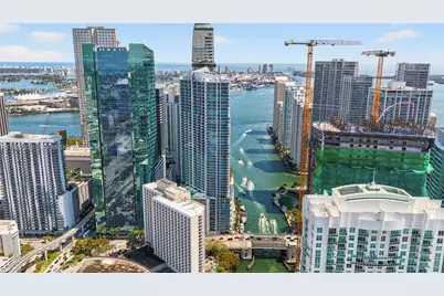 200 Biscayne Boulevard Way #5010, Miami, FL 33131 - Photo 12