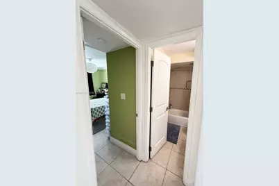 900 NE 18th Avenue #304, Fort Lauderdale, FL 33304 - Photo 8