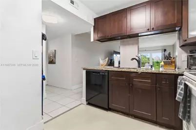 7521 NW 16th St #4307, Plantation, FL 33313 - Photo 2