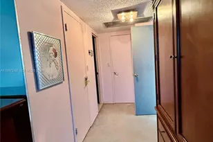 [Address not provided], Hallandale Beach, FL 33009 - Photo 12