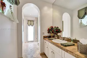 10813 Blackhawk St, Plantation, FL 33324 - Photo 40