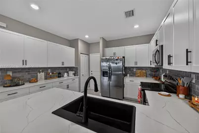 11883 SW 234th Ln, Homestead, FL 33032 - Photo 18